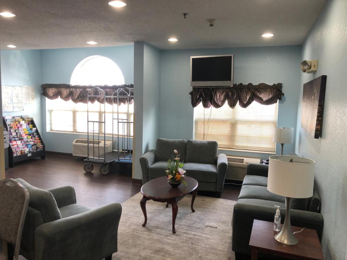 Red Lion Inn & Suites Elk Grove Village Eksteriør bilde
