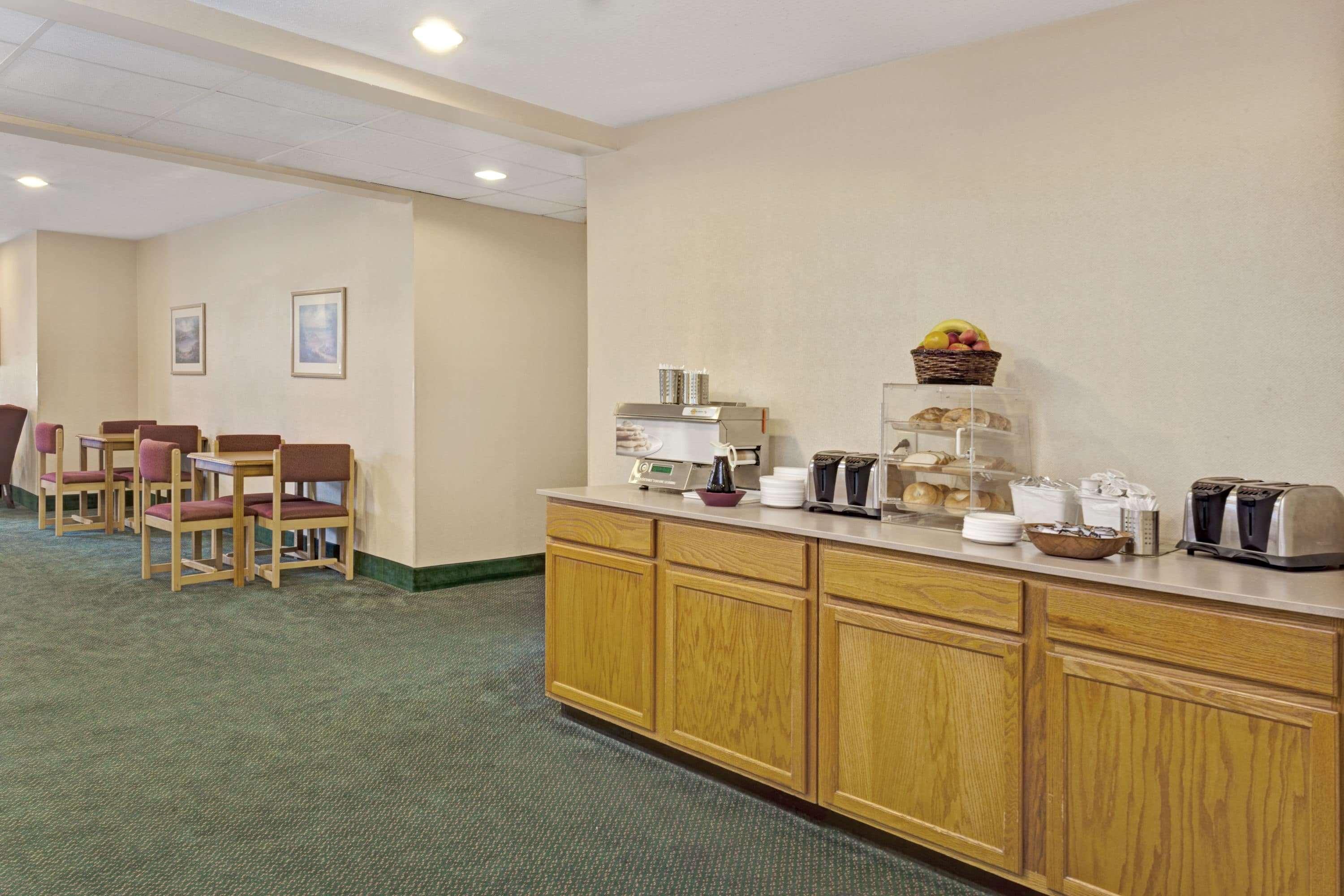 Red Lion Inn & Suites Elk Grove Village Eksteriør bilde
